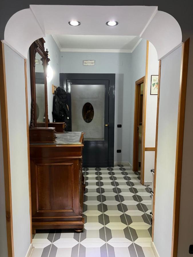 Bell'E Buono Vicino Aeroporto Di Capodichino Villa Naples Exterior photo